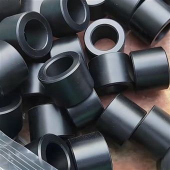 철 내부 슬리브